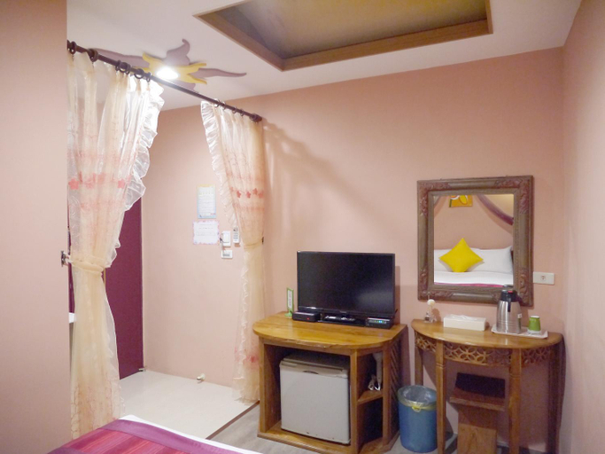 Others 5, Sin sin Hostel - I, Pingtung
