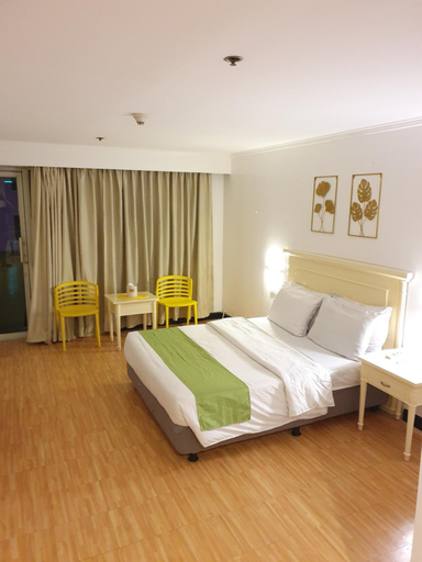 Travel time suites bel air soho, Makati City