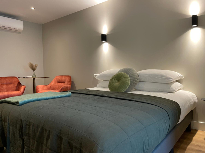 Others 5, Hotel-restaurant "Lely", Oostflakkee