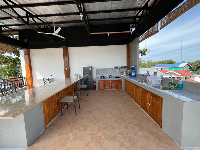 Food & Drinks 5, Ash Home, Panglao