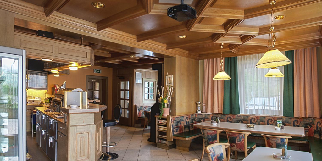 Others 3, Cafe Landerl, Lienz