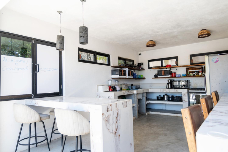 Food & Drinks, Casa Arrecife Tortuga, Fast Internet, private Cozy room, La Paz
