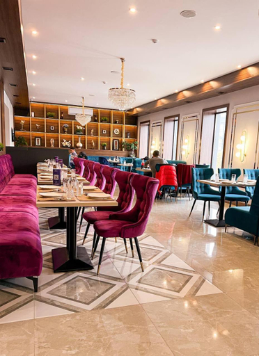 Food & Drinks 4, Rush Hotel, Makhambetskiy