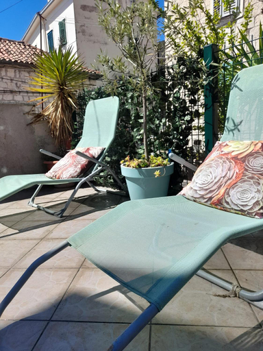 Others 4, Rooms & Apartment Lasta, Split