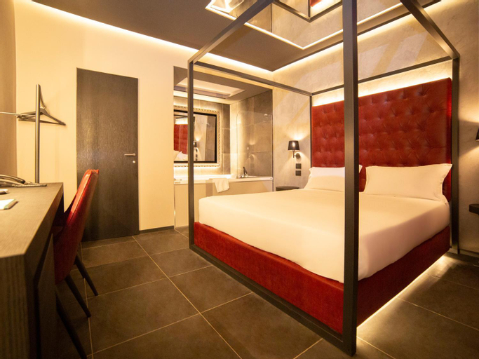 Bedroom 13