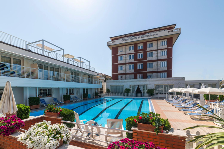 Grand Hotel & Riviera, Lucca