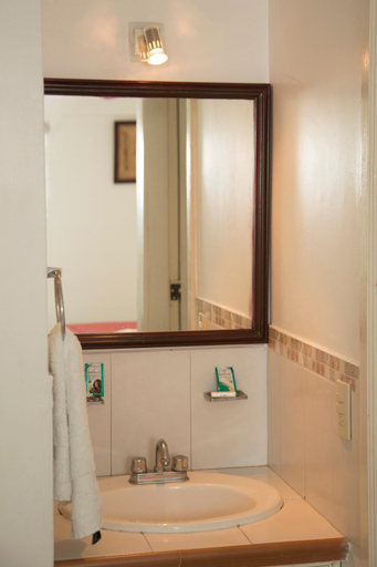 Bathroom, Hotel Arrecife Chachalacas, Úrsulo Galván