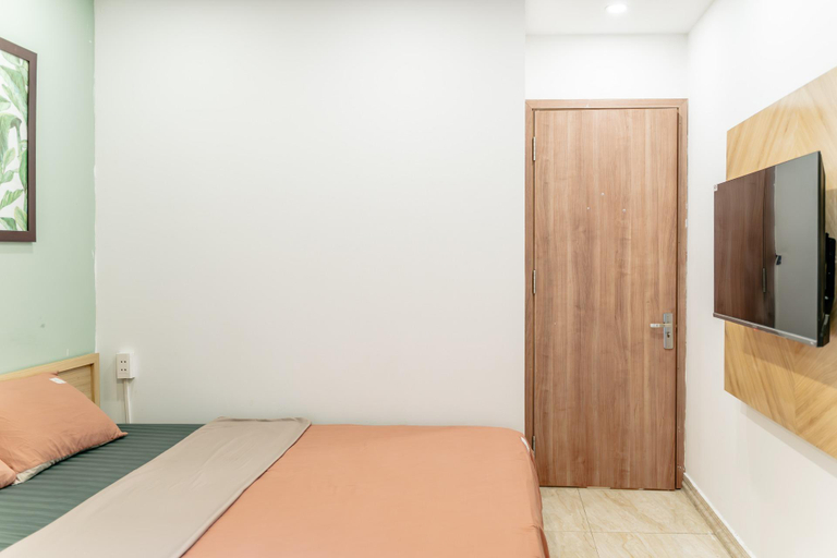 Bedroom 13