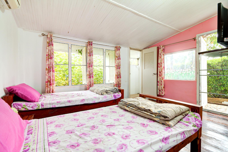 Bedroom 11
