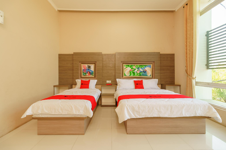 Bedroom 8