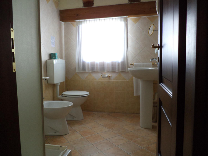 Bathroom 4, Hotel Cà Fiore, Torino