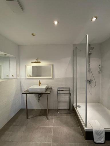 Bathroom 5, Schloss Beichlingen, Sömmerda
