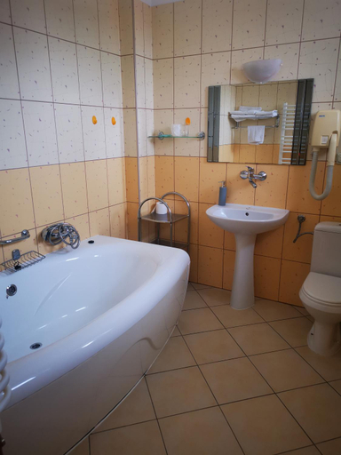 Bathroom 3, Hotel i Restauracja Bona, Sanok