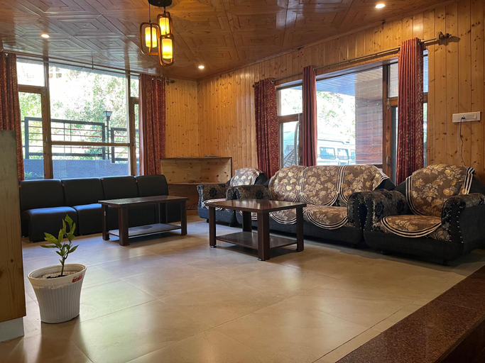 Public Area, Hotel Cherry Manali, Kullu