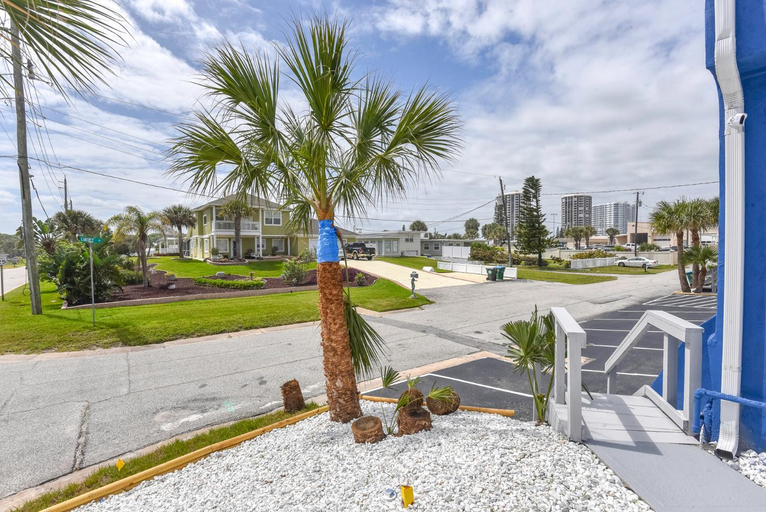 Others 2, Cozy Studio Suite Near Beach W Kitchenette #5, Volusia