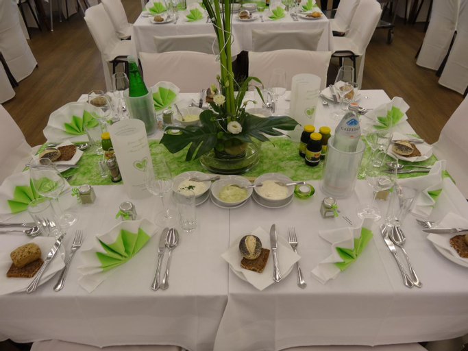 Food & Drinks 4, Hotel Wirt im Feld, Steyr Land
