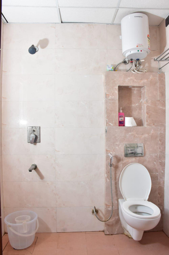 Bedroom 2, DIVINE STAY , Gautam Buddha Nagar