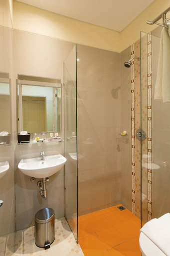 Bathroom 9