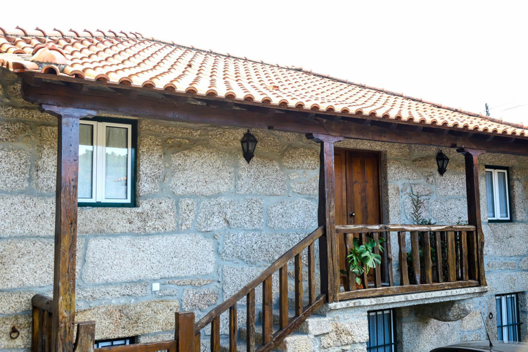 Exterior 3