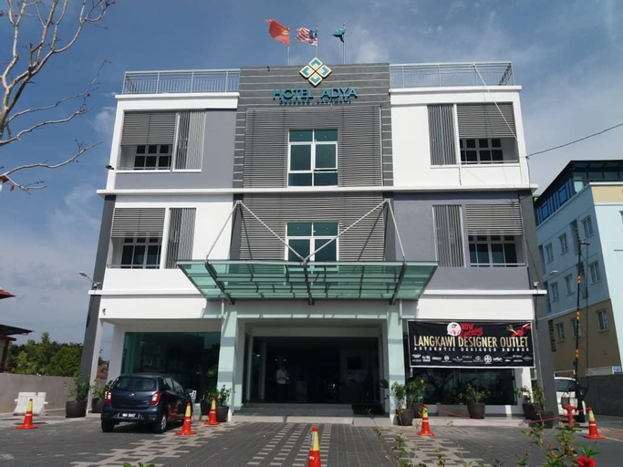 Exterior 3