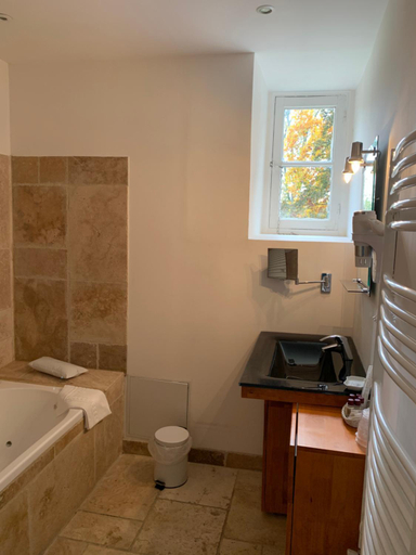 Bathroom 3, Hotellerie Nouvelle de Villemartin, Essonne