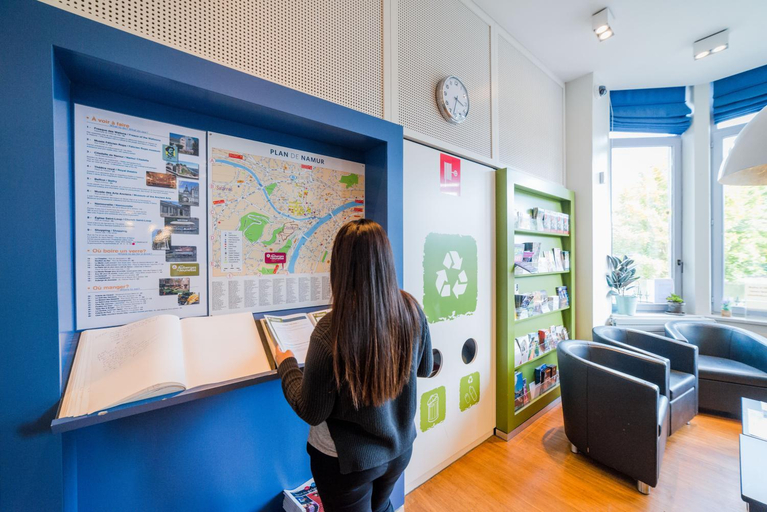 Public Area 2, Auberge De Jeunesse De Namur, Namur