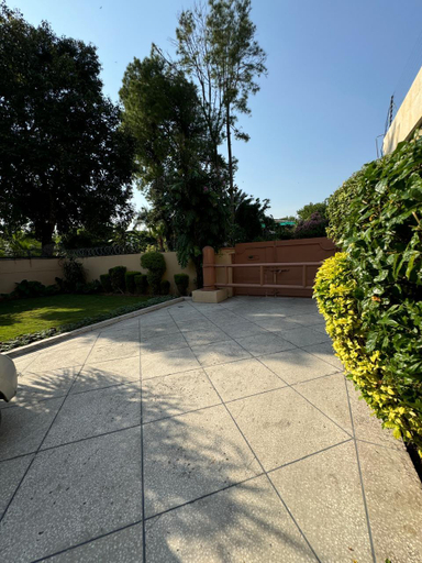 Entrance 2, Park View Residency Guest House, Islamabad