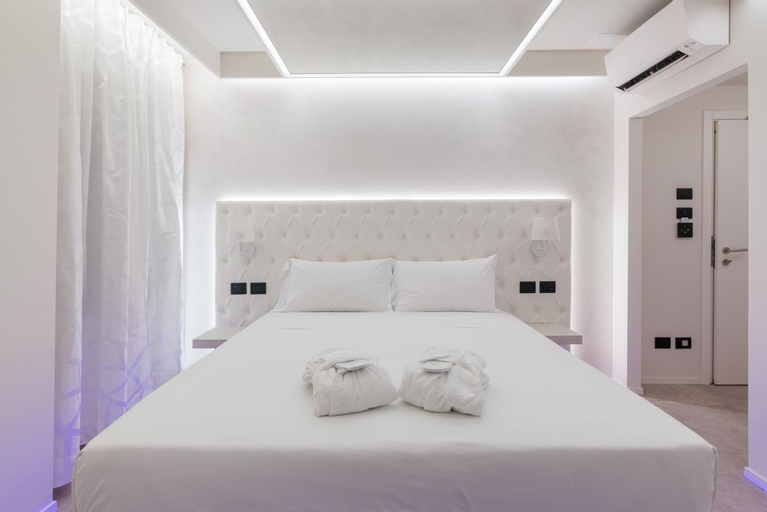 Bedroom 18