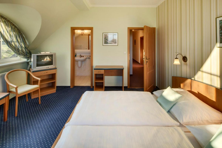 Bedroom 2, Hotel Kolonie, Rakovník