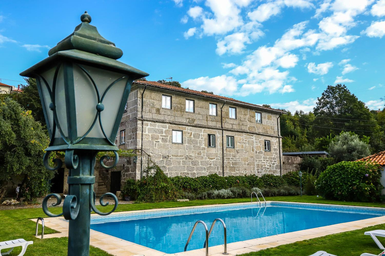 Others 5, Casa De Carcavelos, Cabeceiras de Basto