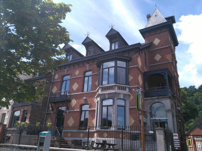 Auberge de Jeunesse de Namur, Namur