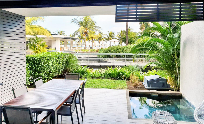 Others 3, Latitude - with private plunge pool, Black River
