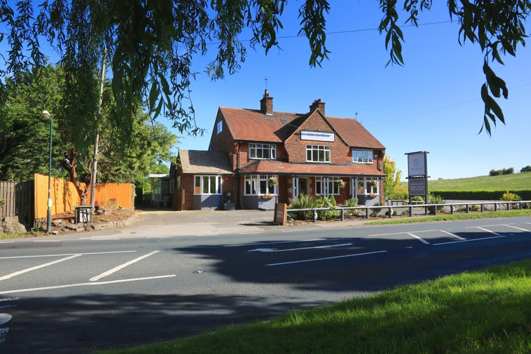 Others 3, The George Carvery, North Yorkshire
