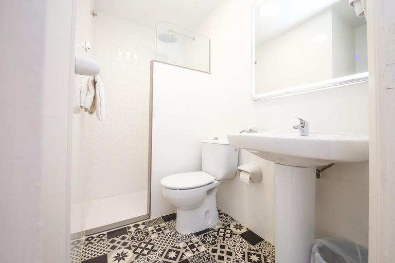 Others 4, Hotel Hipica Park, Girona