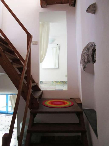 Others, The Cinque Terre nest, with terrace and view, La Spezia