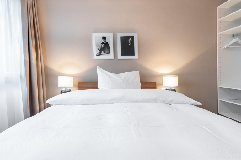 Bedroom 3, Hotel Birsighof, Basel