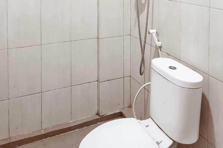 Bathroom 6