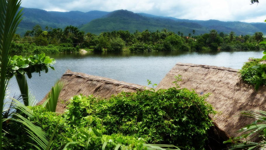 Food & Drinks 4, Eden Eco Village, Kampot