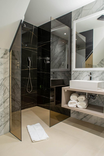 Bathroom 4, Hotel Roman Maramures - Ski & Spa Resort, Borsa