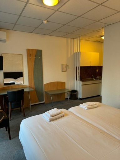 Bedroom 3, Hotel Schimmel, Woudenberg