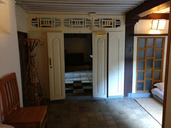 Others 5, Hiranya Guest House, Bagmati
