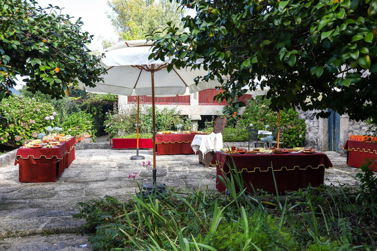 Food & Drinks 5, Casa De Carcavelos, Cabeceiras de Basto