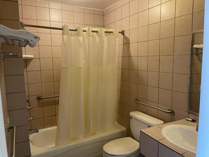 Bathroom, Kings Rest Motel, Kings
