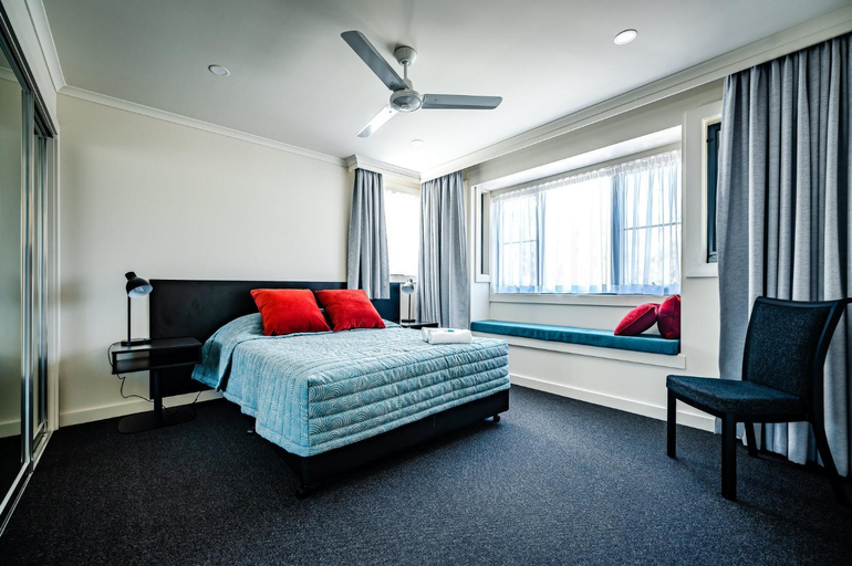 Bedroom 3, Riverside Holiday Resort Urunga, Bellingen