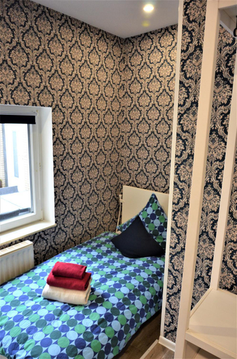 Bedroom 12