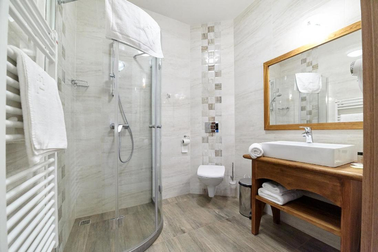 Bathroom 2, Zajazd Chyzne, Nowy Targ