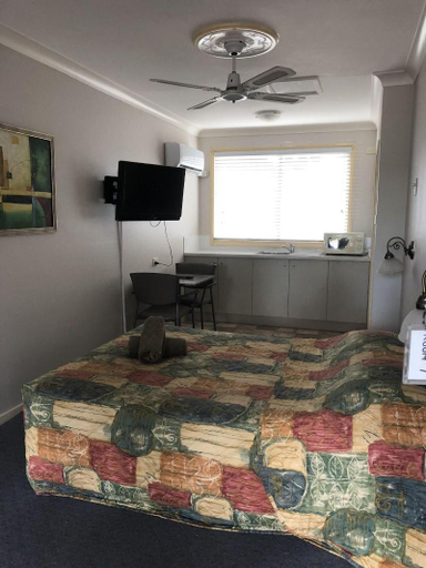 Others 3, Breeze Inn 13 Princes Highway, Ulladulla, Shoalhaven - Pt B
