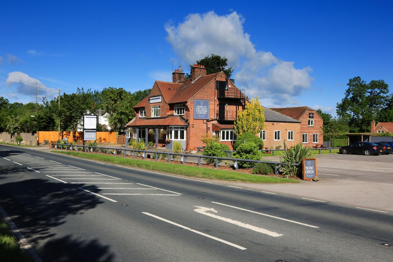 Others 4, The George Carvery, North Yorkshire