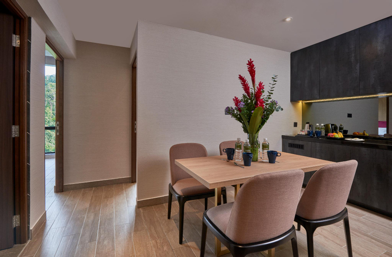 Dining Room 2