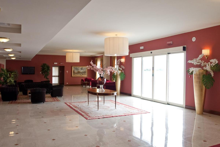 Public Area 4, Hotel Maxim, Bologna